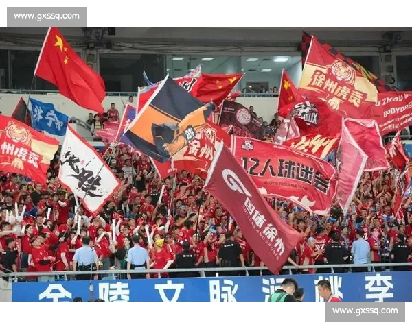 苏超 6 万观众见证巅峰战 南京 1-1 憾平徐州 苏超 6 万观众见证巅峰战 南京 1-1 憾平徐州