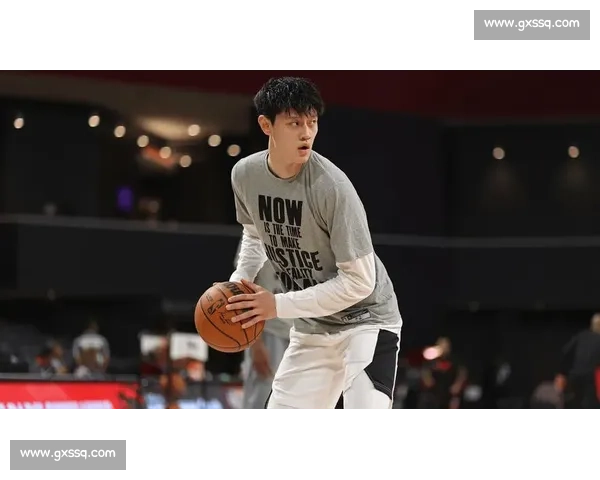 官宣!曾凡博加盟篮网,NBA 中国赛开启留洋新章 官宣!曾凡博加盟篮网,NBA 中国赛开启留洋新章