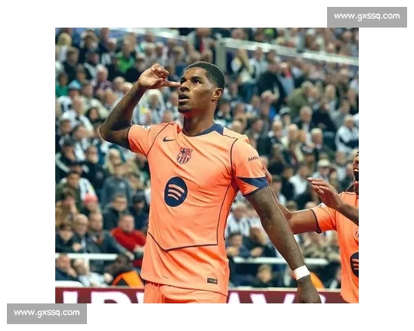 世体：拉什福德力挺威廉斯，自认适配莱万替补角色